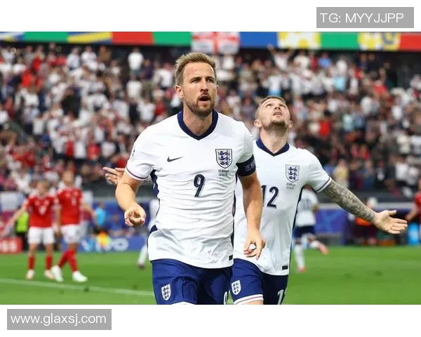 丹麦足球明星风采展示与精彩瞬间回顾 丹麦足球明星风采展示与精彩瞬间回顾