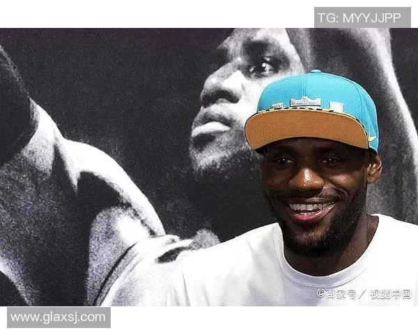 搞笑足球明星演唱的歌曲盘点让你捧腹大笑的音乐作品推荐